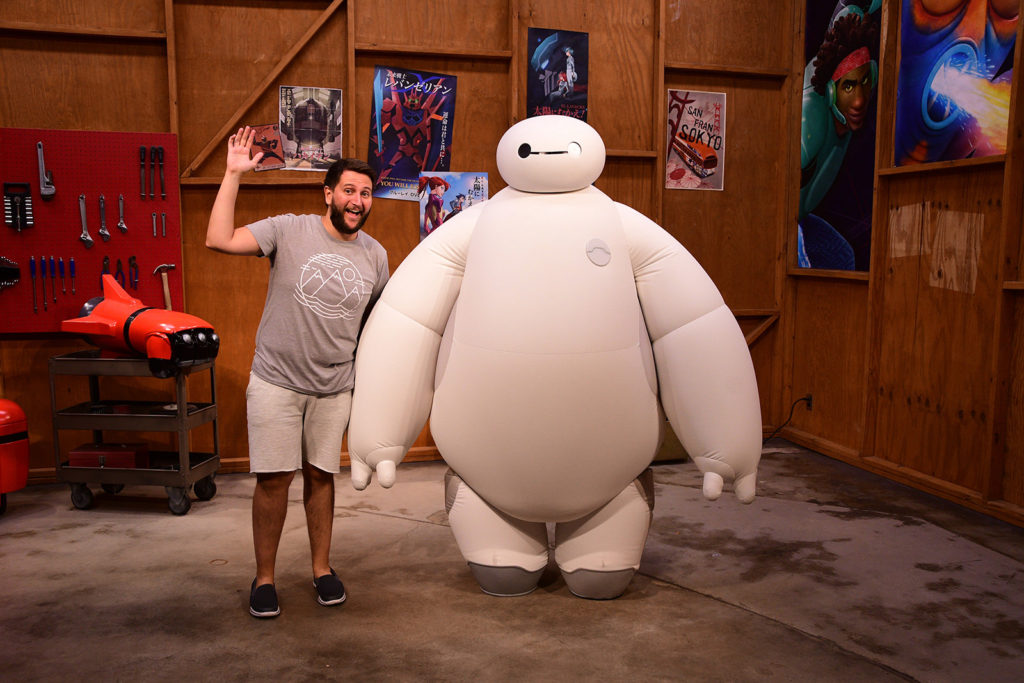 foto bay max filme hero 6 epcot