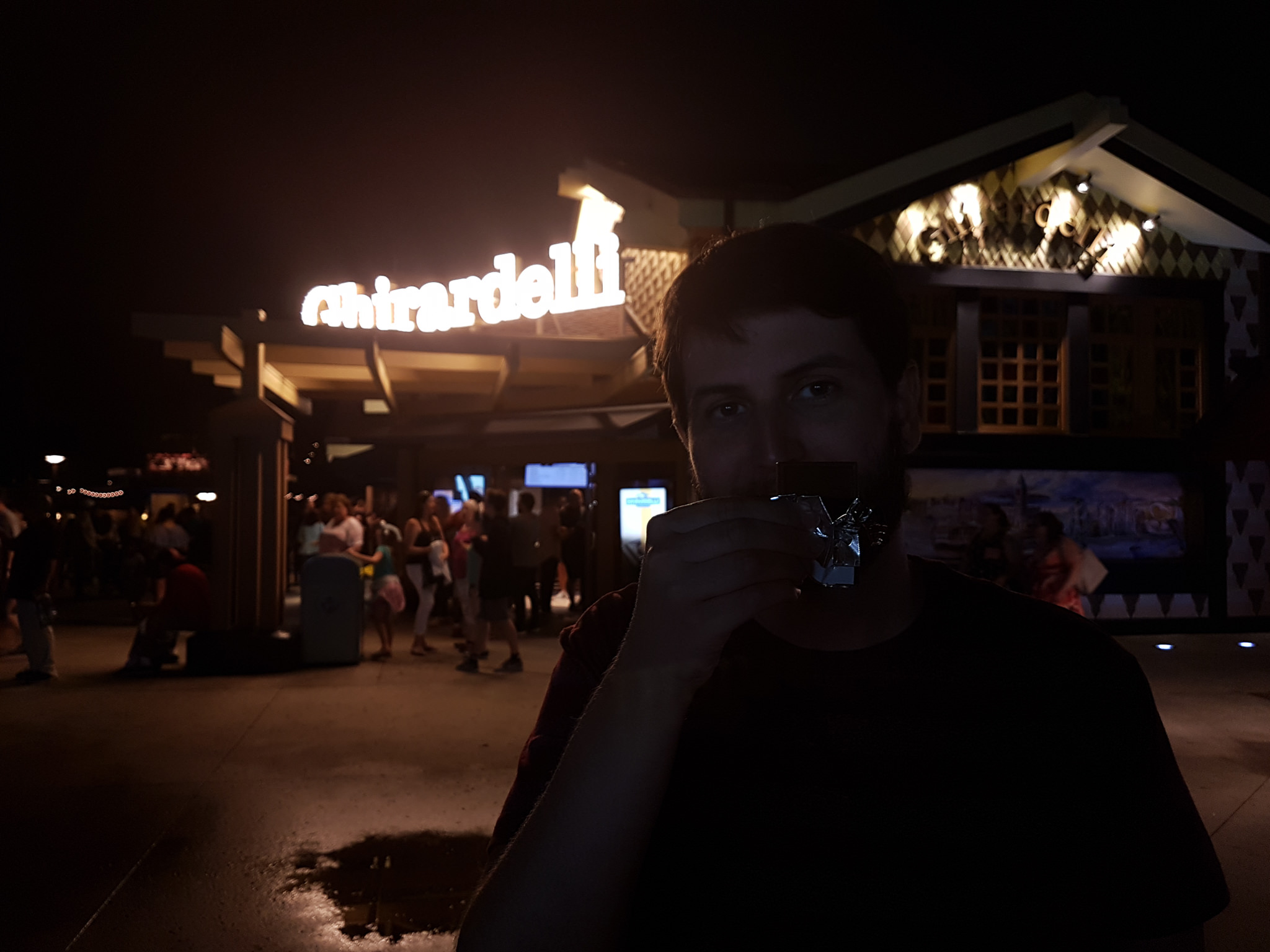 Amostra grátis de chocolate Ghirardelli em Orlando
