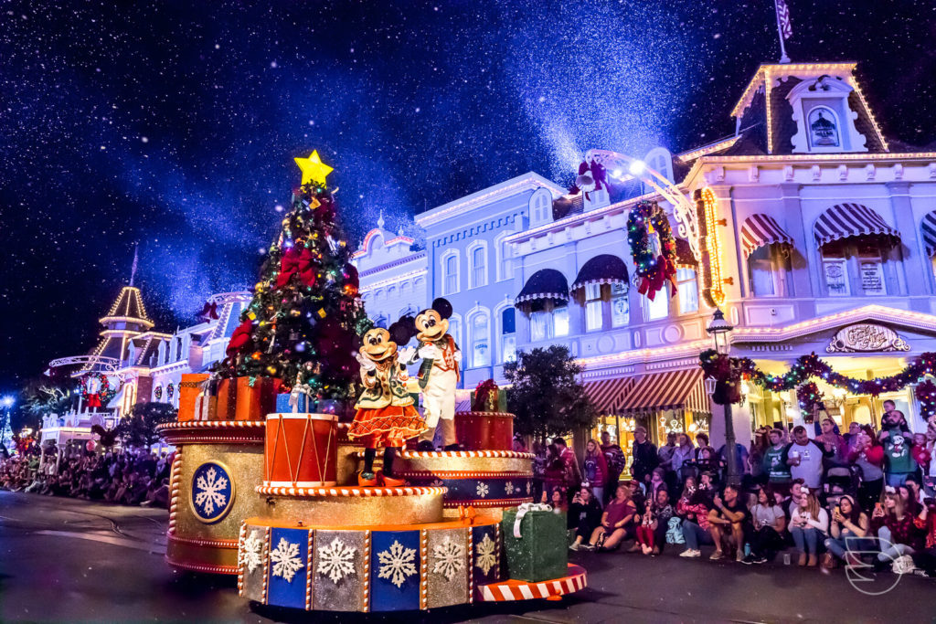 Mickey’s Once Upon a Christmastime Parade