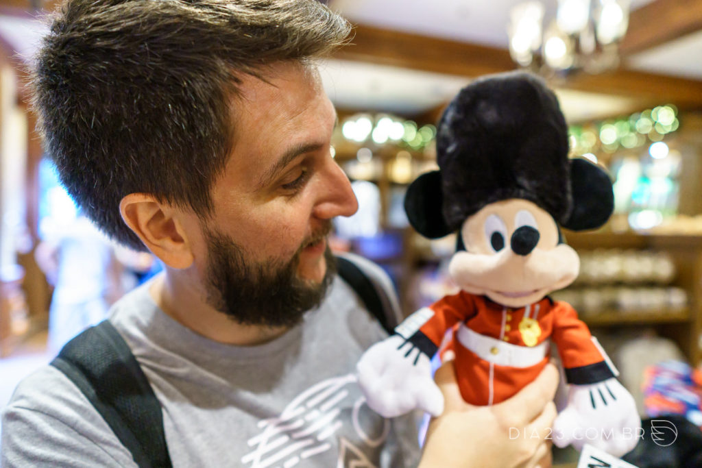mickey reino unido inglarerra epcot