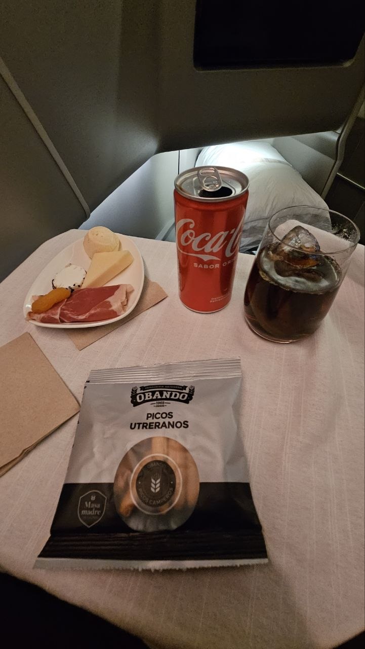 aperitivo executiva Iberia queijos presunto ibérico picos utreranos