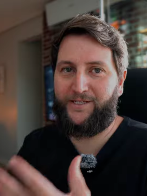 Rudi, da Agência DIA23, contando o problema que teve com a garantia da DJI Osmo Pocket 3
