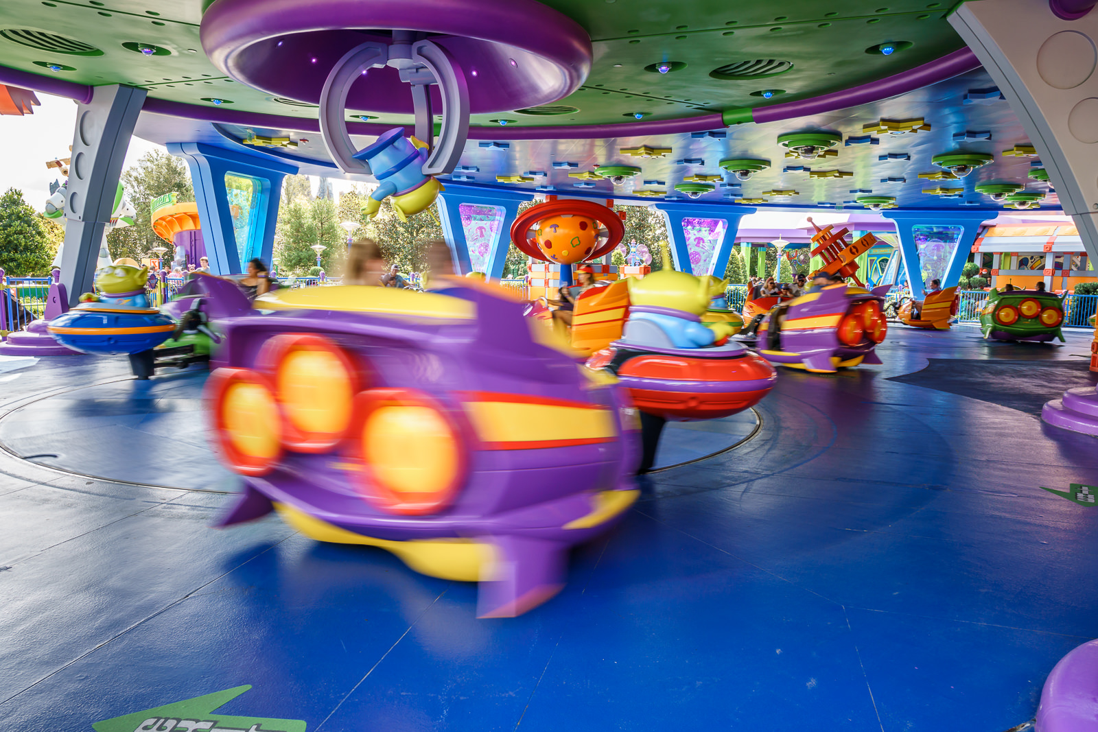 Atração Alien Swirling Saucers na Toy Story Land
