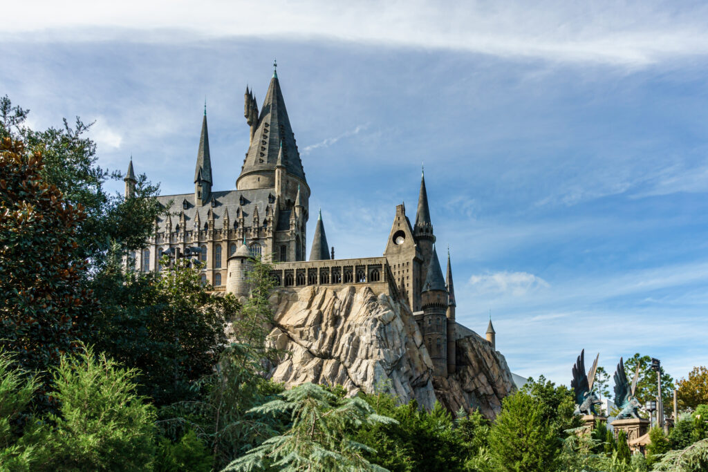 Castelo de Hogwarts em O Mundo Mágico de Harry Potter no parque Islands of Adventure em Orlando