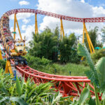 Montanha-russa Slinky Dog Dash em formato do cachorro Slinky no Toy Story Land, Hollywood Studios