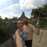 Vulcão Krakatau, atração central do parque aquático Volcano Bay da Universal Orlando
