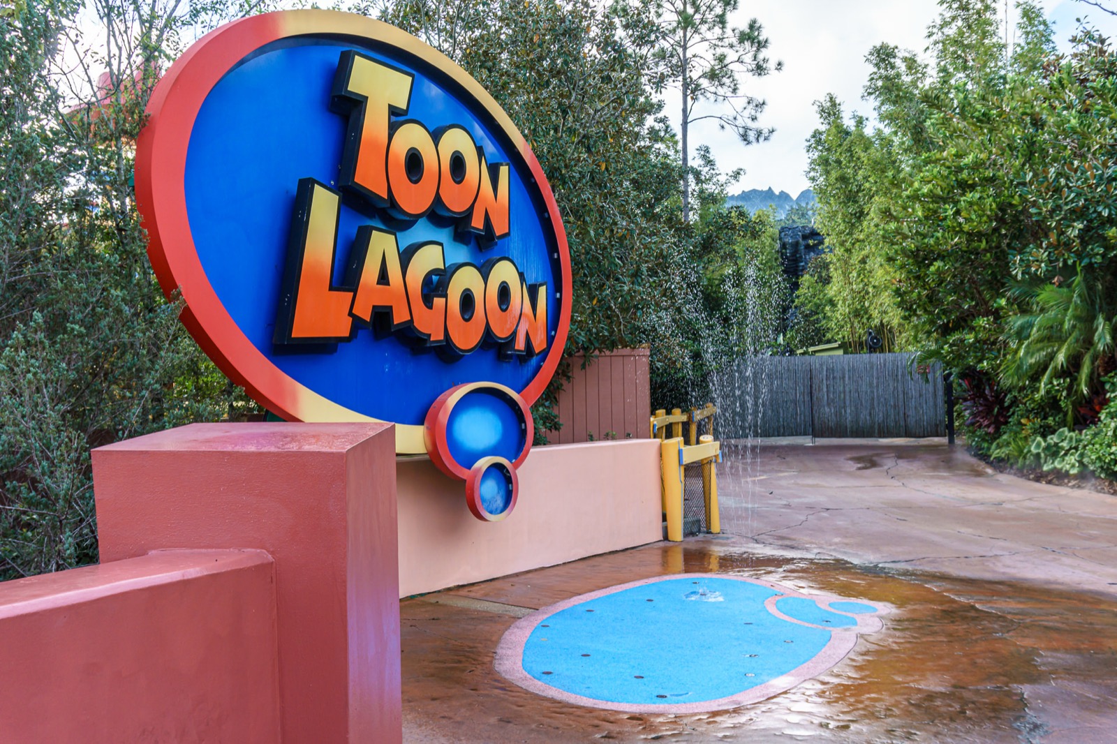 Placa da área Toon Lagoon no Islands of Adventure
