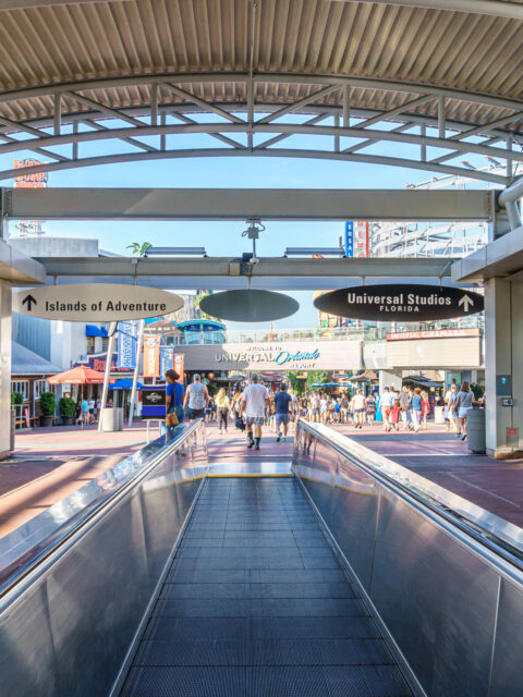 Entrada do CityWalk com acesso ao Universal Studios Florida e Islands of Adventure